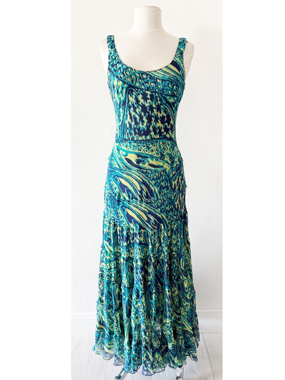 Jones New York Poly Chiffon Tiered Sleeveless Maxi Dress Size 6